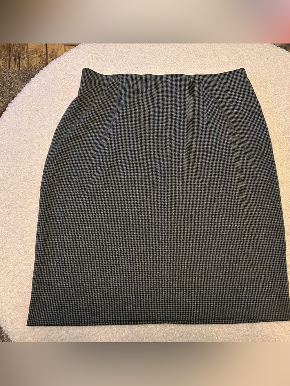 J. Jill Black and White Mini Houndstooth Pencil Skirt